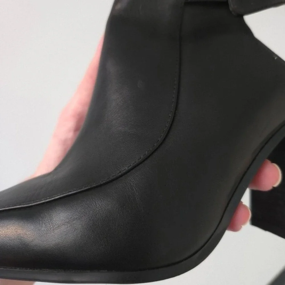 Aerosoles Black Leather Squared Up Buckle Slingback Bootie‎ High Heels- Size 5.5